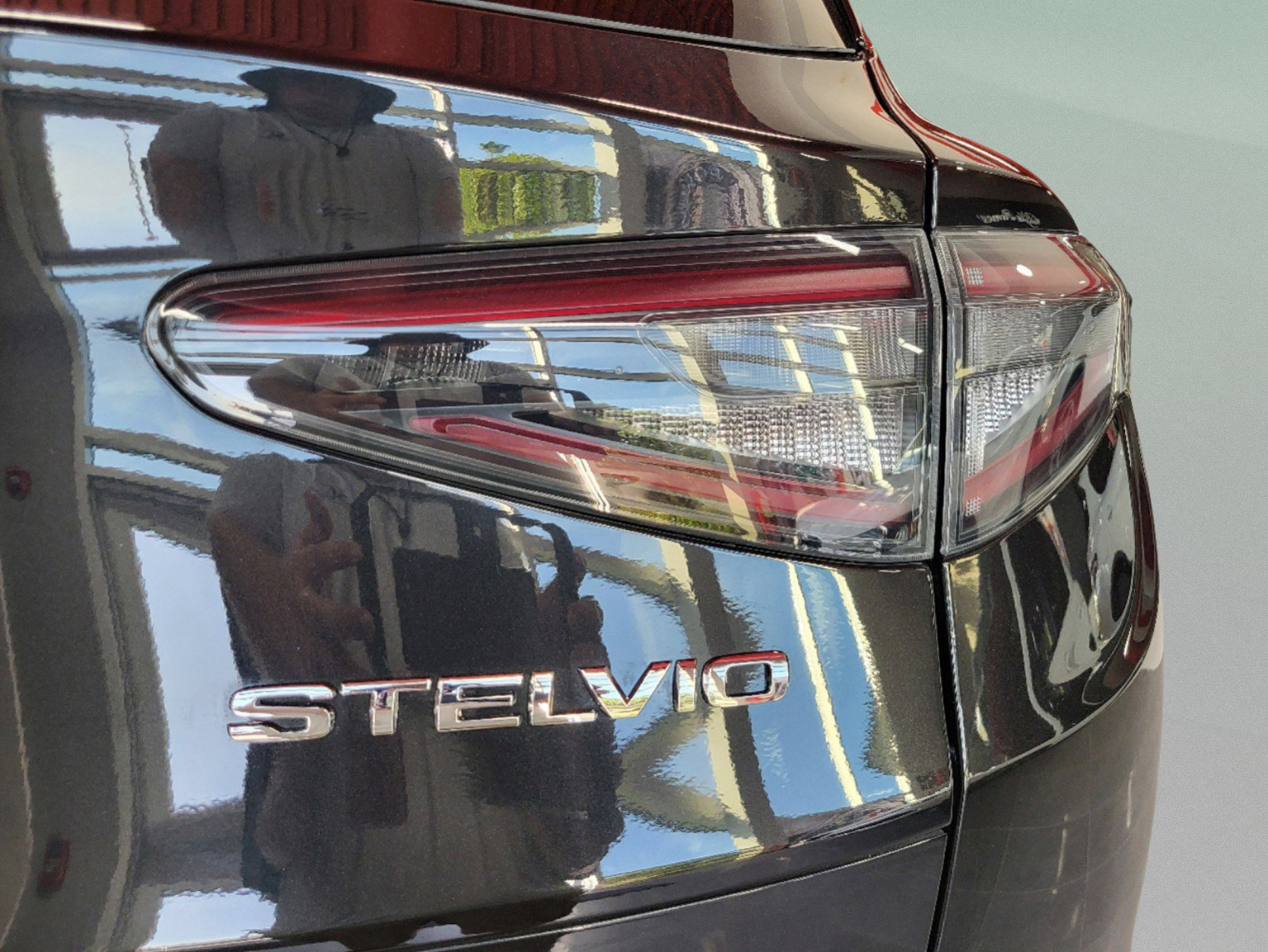 New 2025 Alfa Romeo Stelvio Sprint AWD/4WD image 63