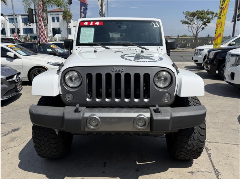 Used 2015 Jeep Wrangler Unlimited Sport AWD/4WD image 2