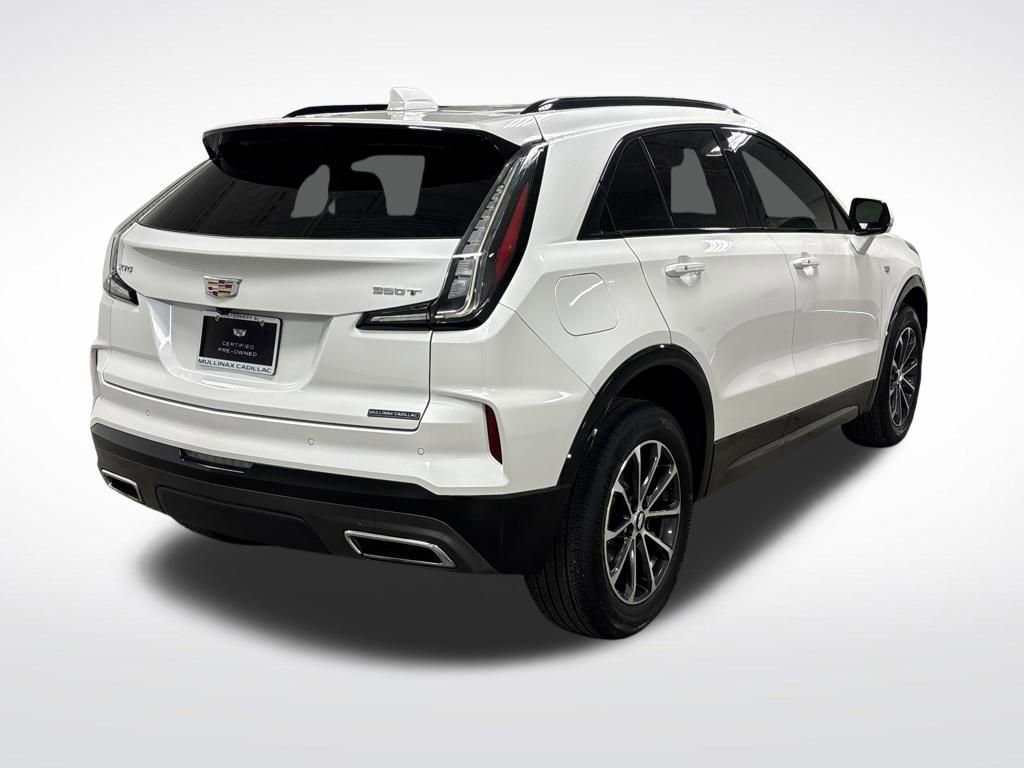 Used 2024 Cadillac XT4 Sport w/ Cold Weather Package image 20