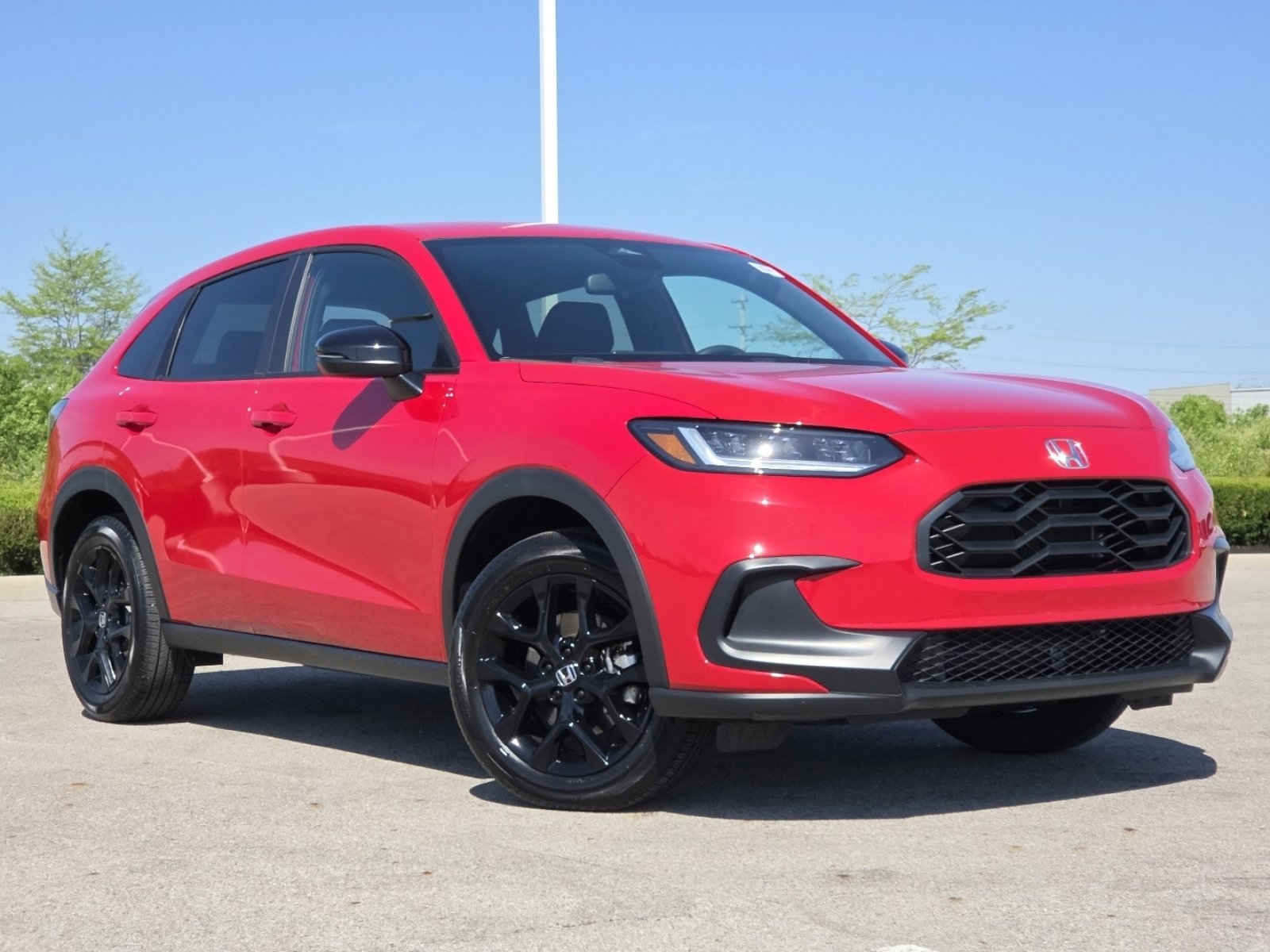 Used 2024 Honda HR-V Sport image 2