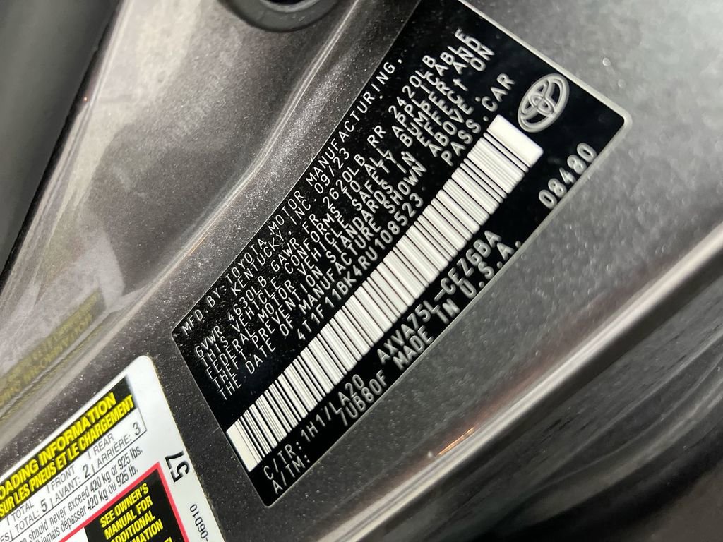 Used 2024 Toyota Camry XLE w/ Navigation Package image 29