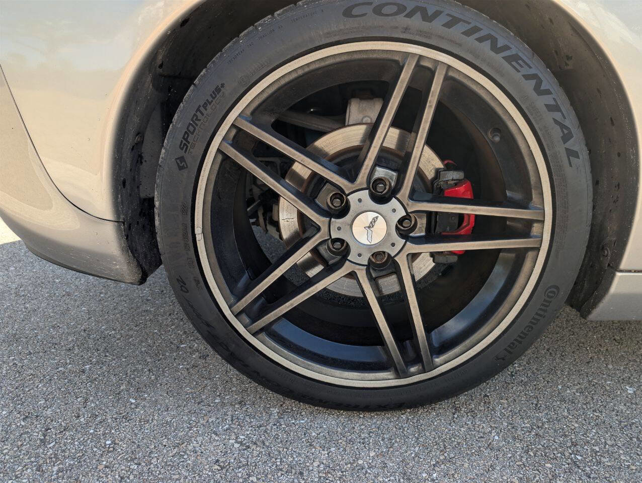 Used 2006 Chevrolet Corvette Convertible w/ Preferred Equipment Group image 24