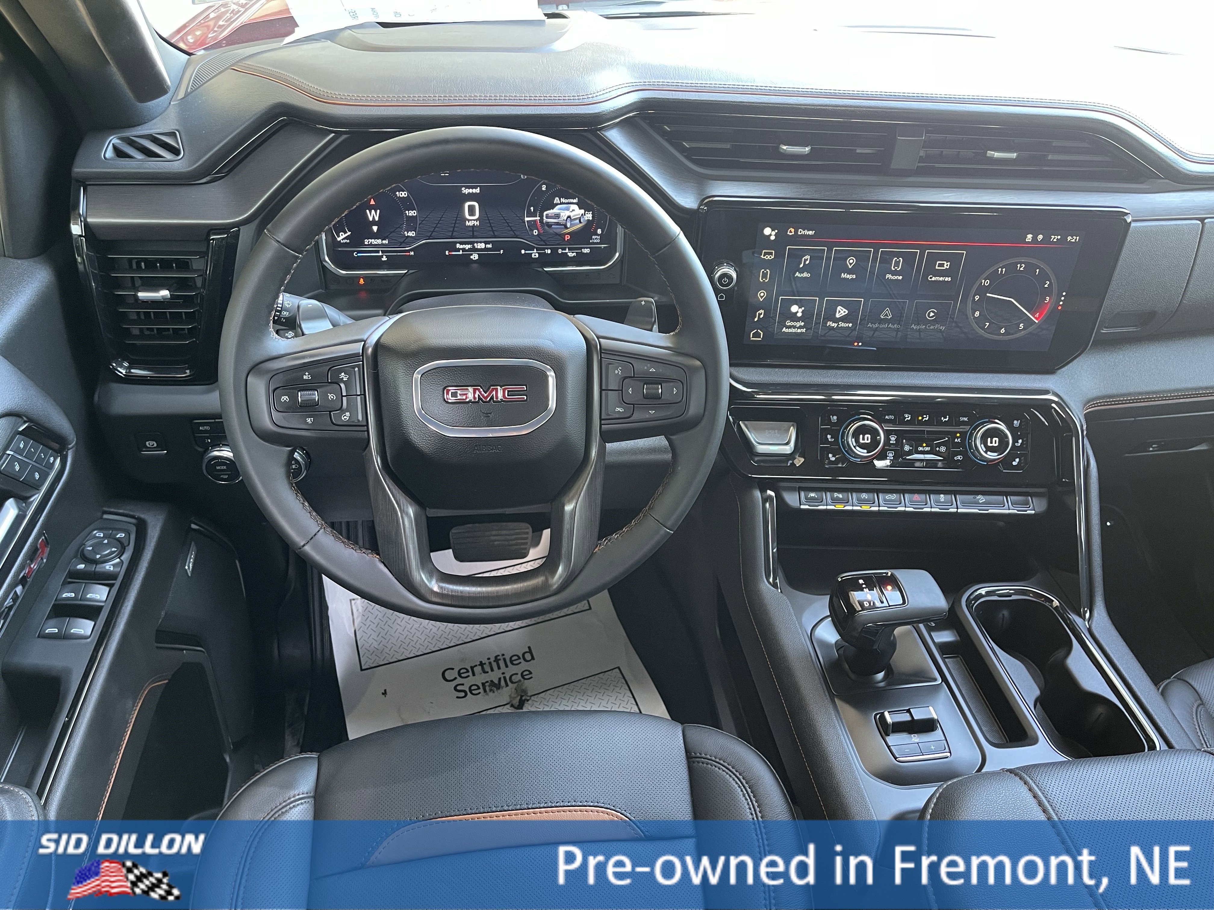 Used 2024 GMC Sierra 1500 AT4 w/ Technology Package image 2
