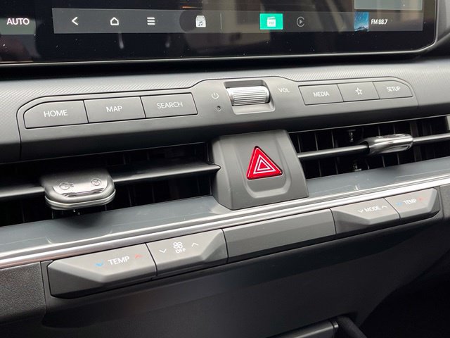 New 2026 Kia K4 EX FWD image 24