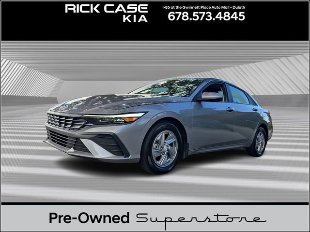 Used 2025 Hyundai Elantra SE