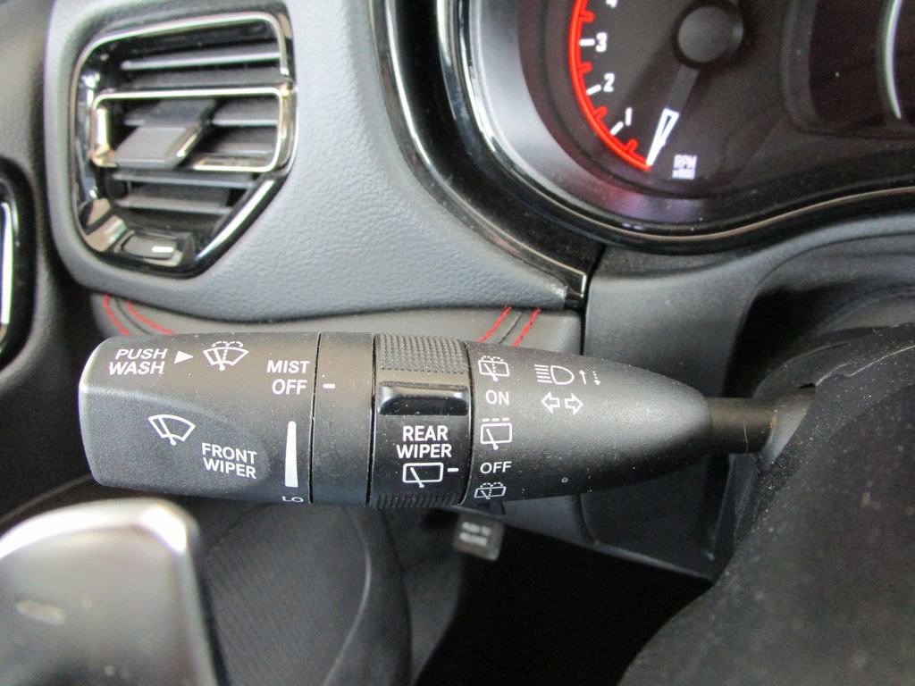 Used 2024 Dodge Durango GT image 35