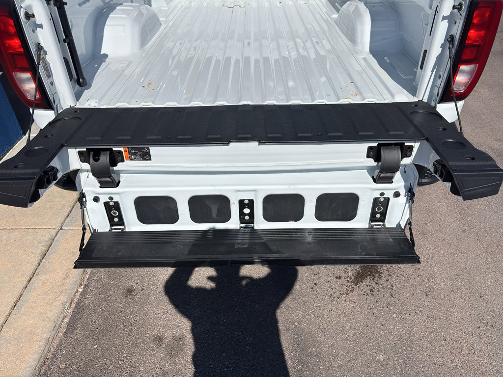 Used 2023 GMC Sierra 3500 SLE w/ SLE Convenience Package AWD/4WD image 32