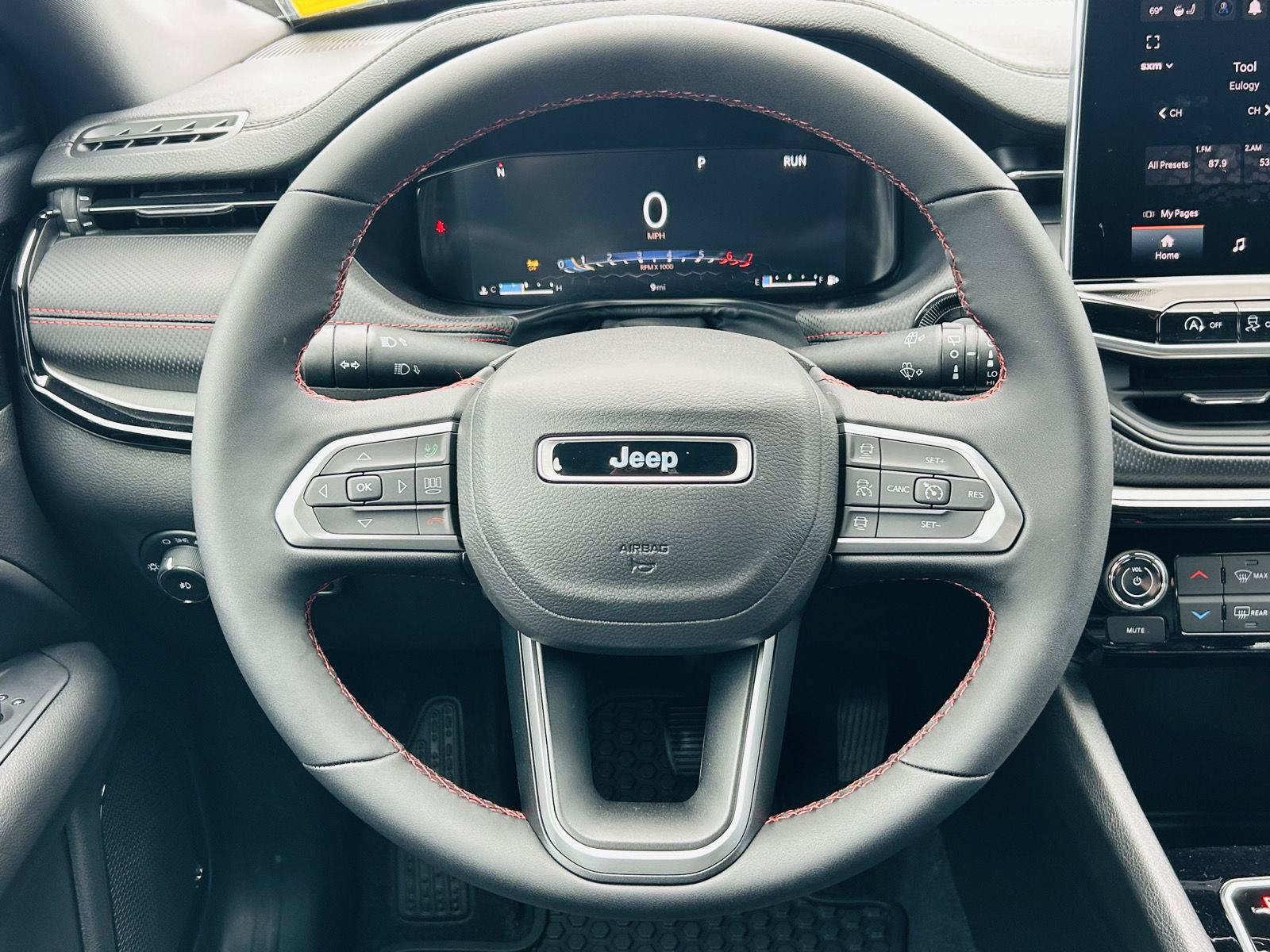 New 2026 Jeep Compass Trailhawk AWD/4WD image 15