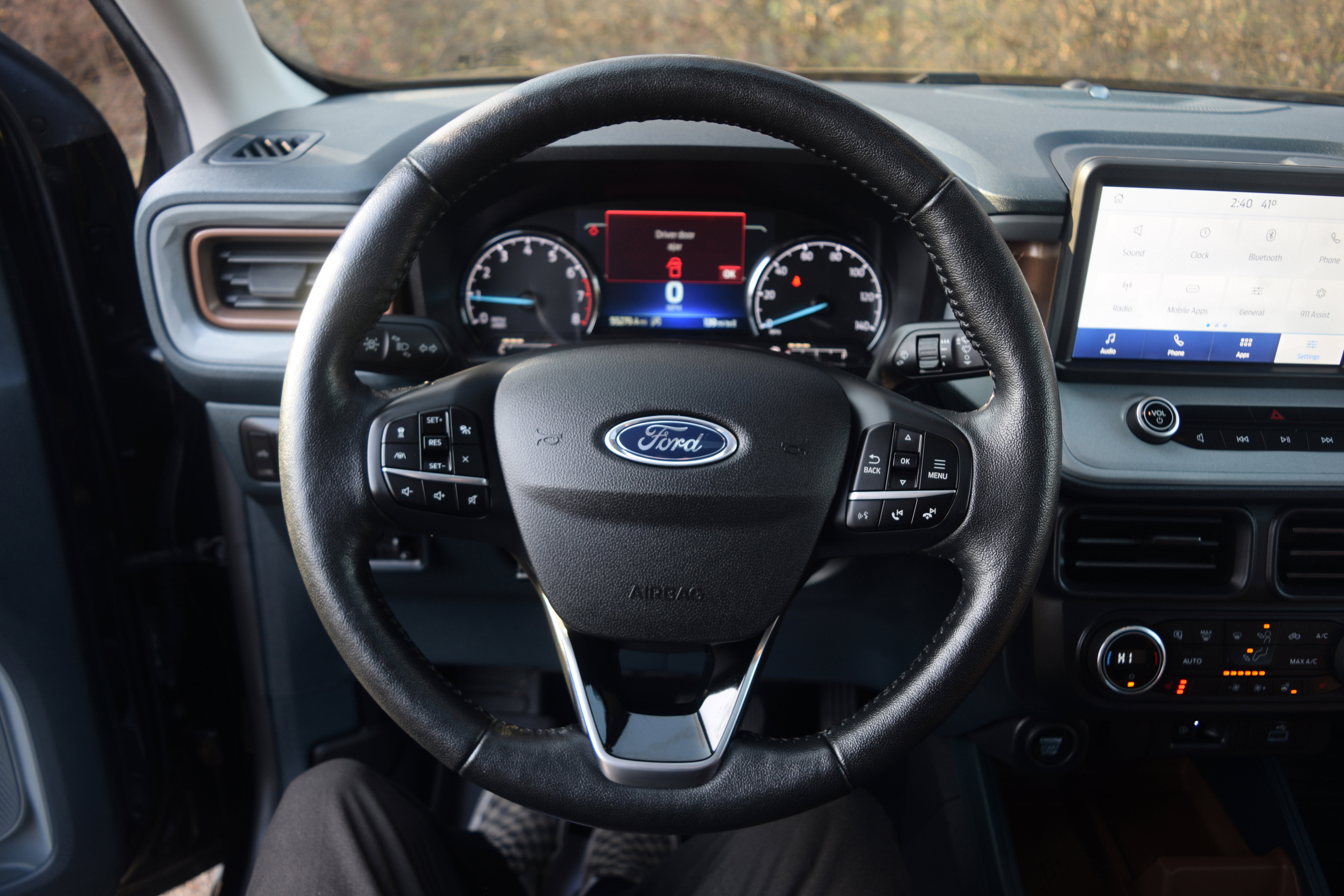 Used 2022 Ford Maverick Lariat w/ Lariat Luxury Package image 4