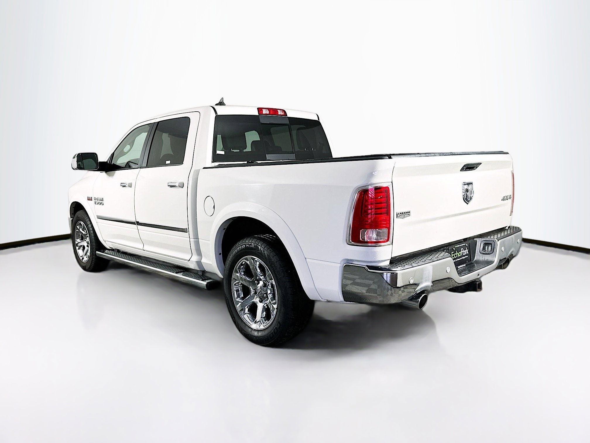Used 2016 RAM 1500 Laramie w/ Convenience Group image 5