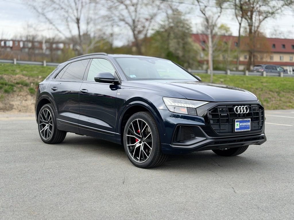 Used 2023 Audi Q8 Premium Plus AWD/4WD image 8