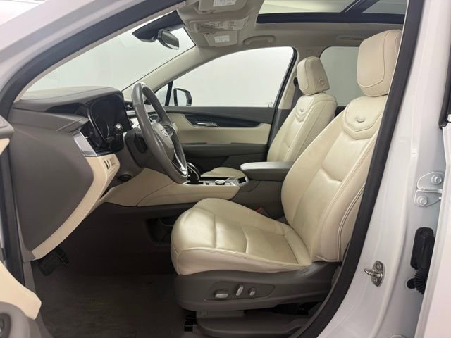 Used 2022 Cadillac XT6 Premium Luxury image 30