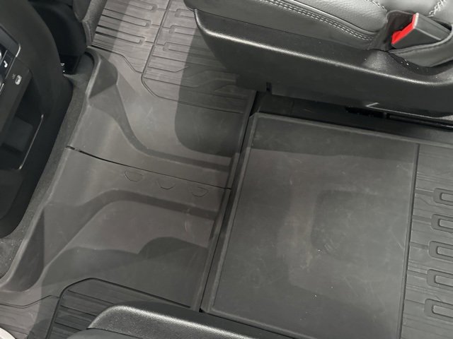 Used 2024 GMC Yukon Denali w/ LPO, Floor Liner Package image 17