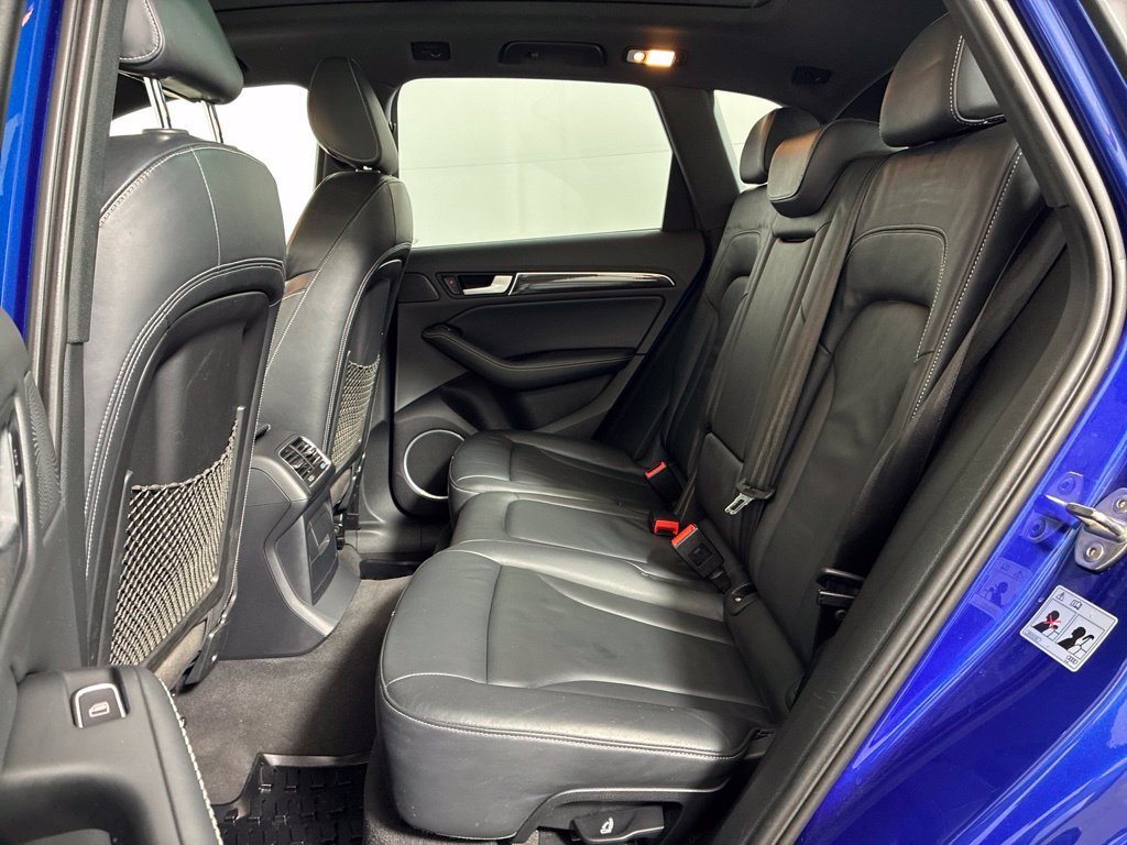 Used 2015 Audi SQ5 Premium Plus w/ Technology Package AWD/4WD image 32