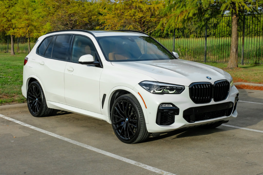 Used 2021 BMW X5 sDrive40i w/ M Sport Package RWD image 11