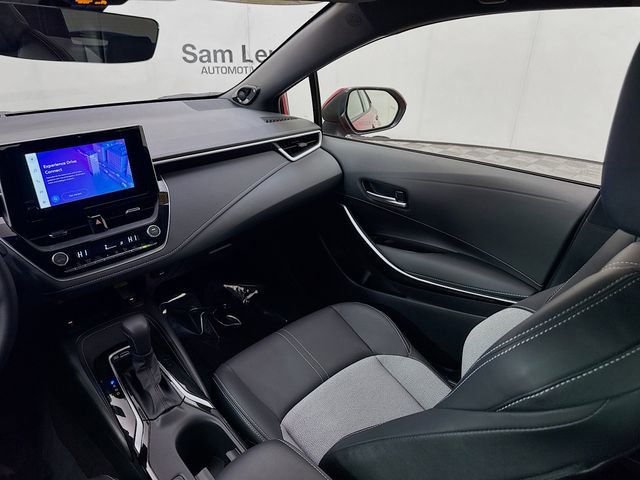 Used 2025 Toyota Corolla XSE image 25