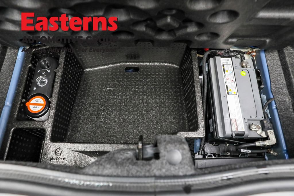 Used 2022 Dodge Challenger R/T Scat Pack w/ Scat Pack Stripe image 22