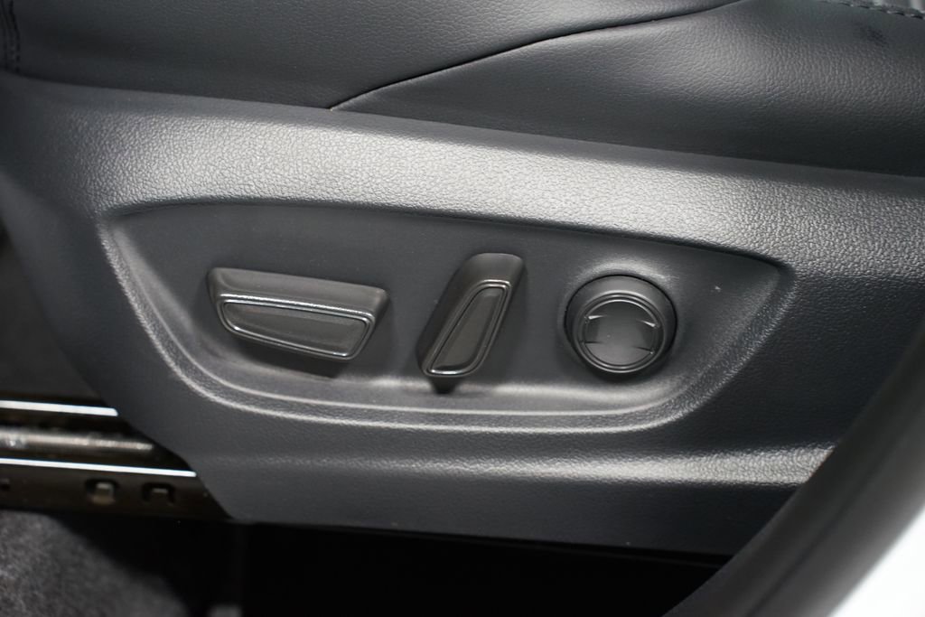 New 2026 Toyota Corolla Cross AWD Hybrid image 34