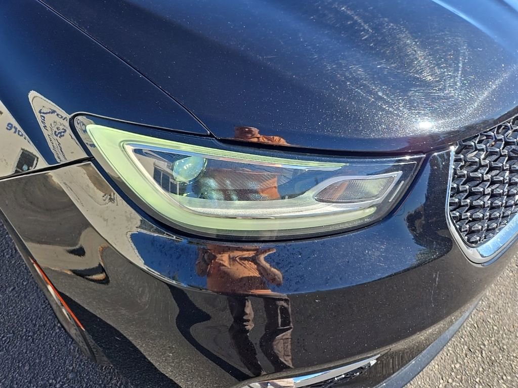 Used 2024 Chrysler Pacifica Touring-L image 32