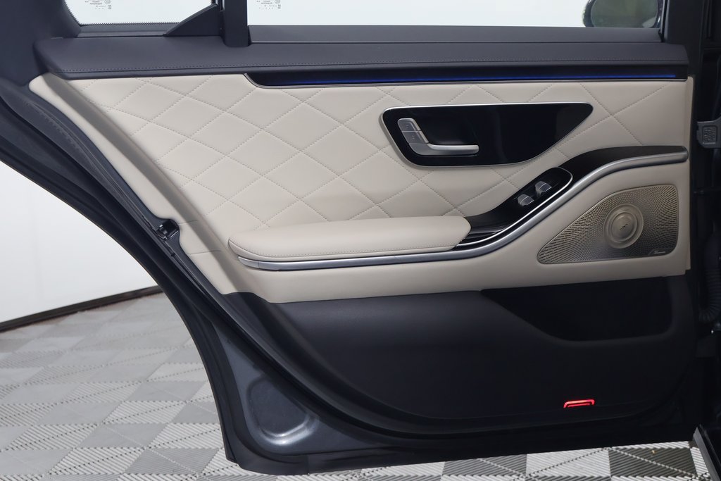 Certified 2023 Mercedes-Benz S 580 4MATIC Sedan image 13