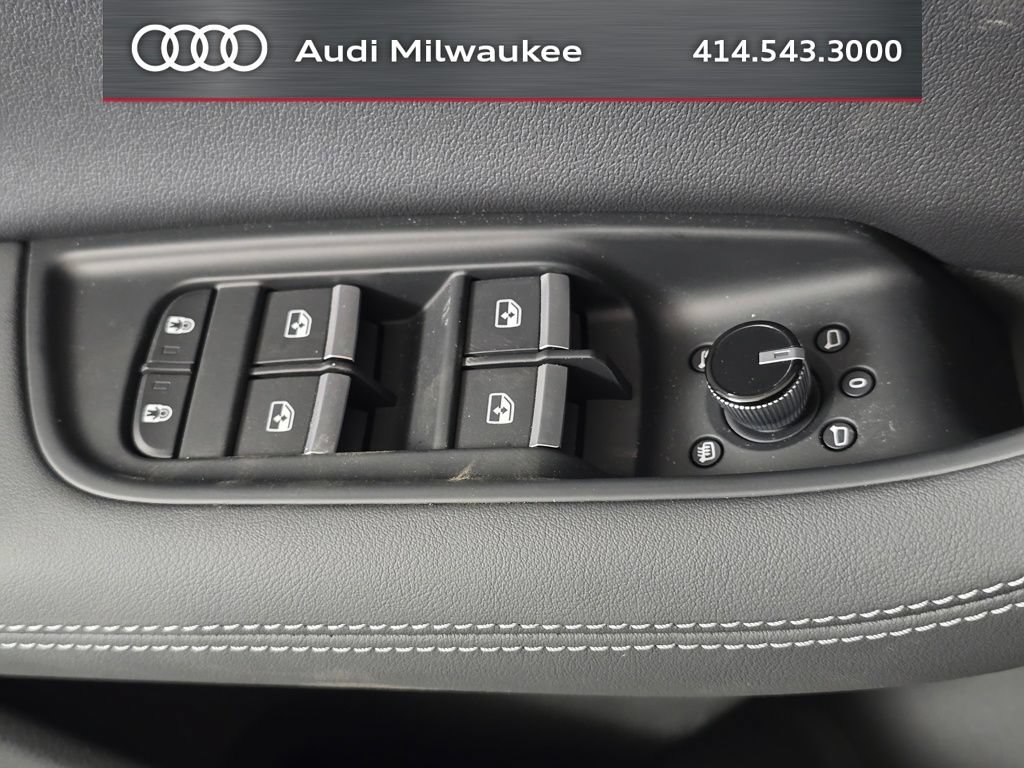 New 2026 Audi Q7 3.0T Premium Plus AWD/4WD image 17