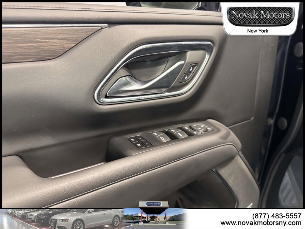 Used 2022 Chevrolet Tahoe LT w/ LT Signature Plus Package image 14