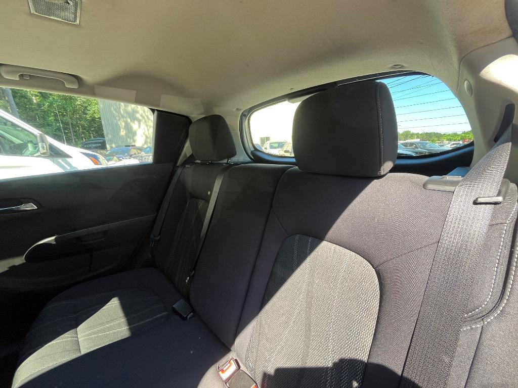 Used 2014 Chevrolet Sonic LT w/ Fun and Sun Package FWD image 29