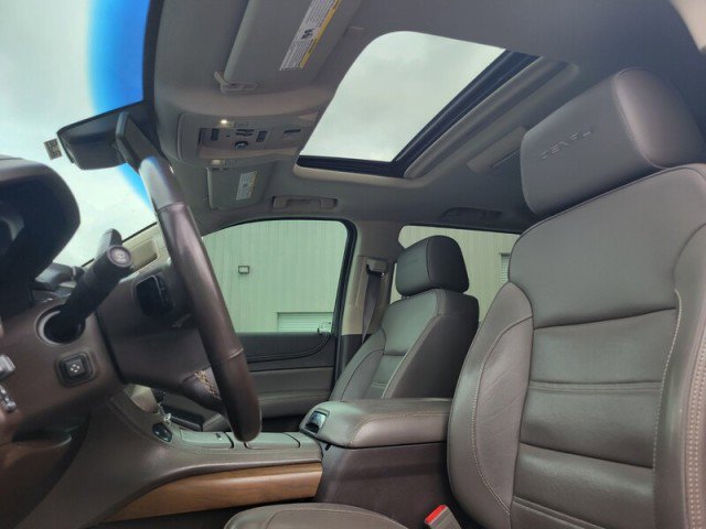 Used 2020 GMC Yukon Denali w/ Denali Ultimate Package RWD image 13