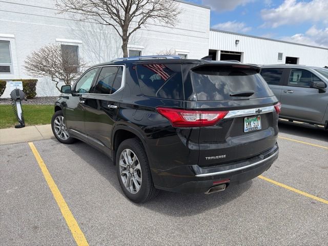 Used 2021 Chevrolet Traverse Premier FWD image 6