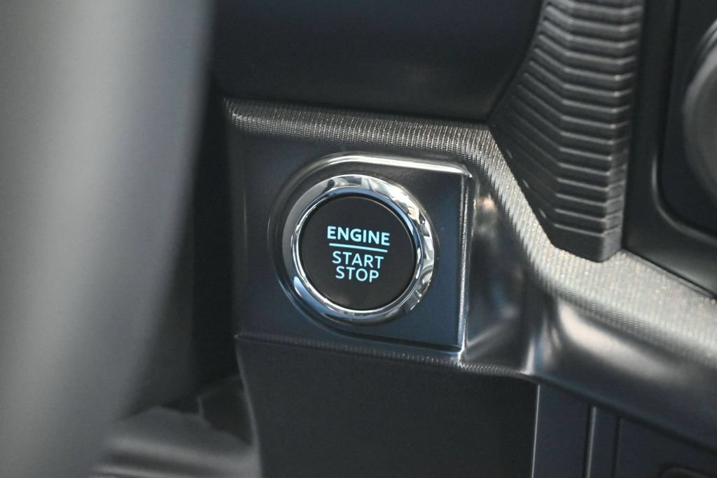 Used 2024 Ford F150 Raptor AWD/4WD image 14