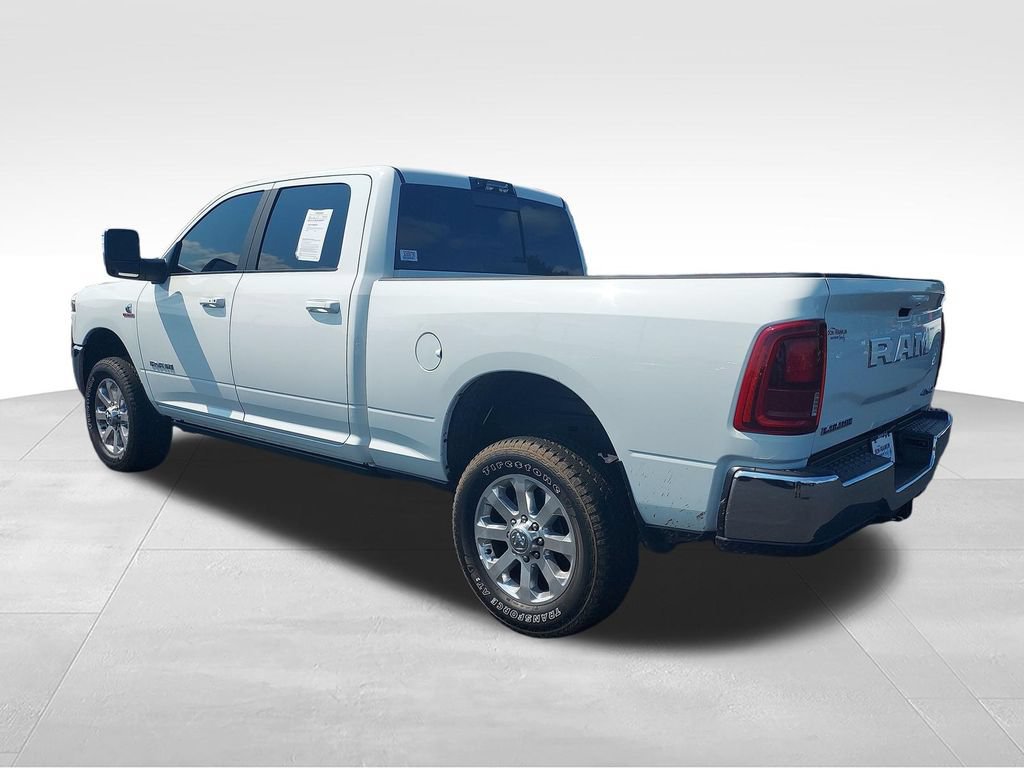 Used 2025 RAM 2500 Laramie AWD/4WD image 3