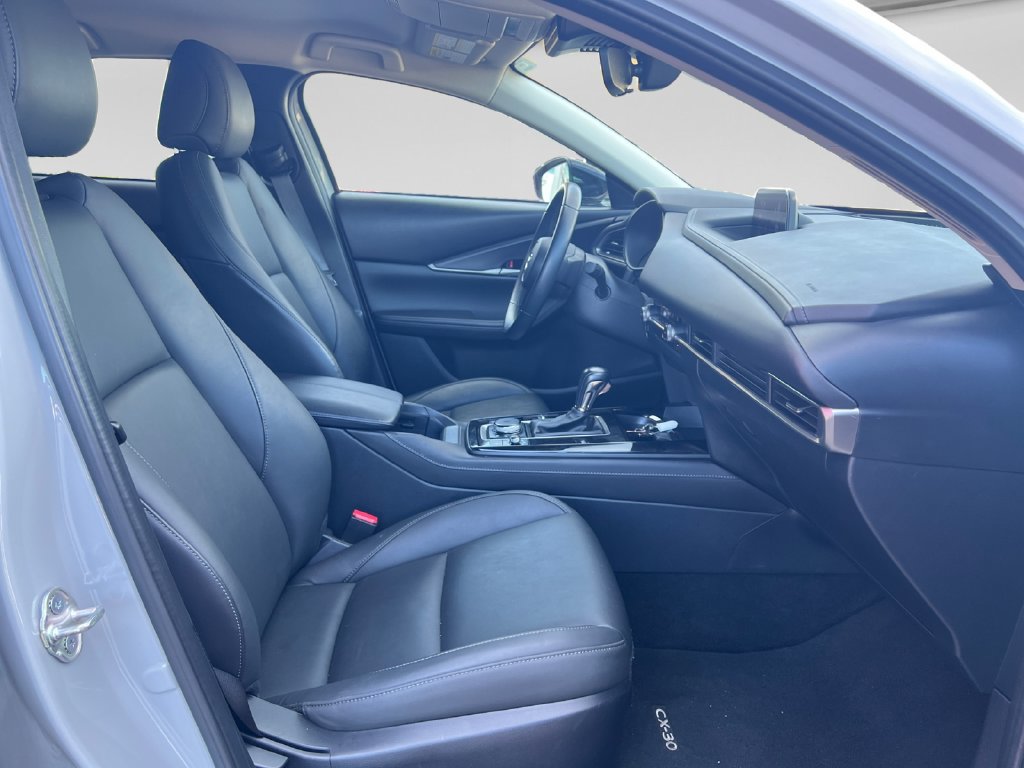 Used 2025 MAZDA CX-30 AWD 2.5 S w/ Select Sport Pkg image 16