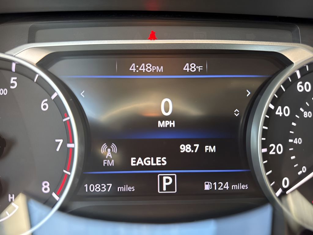 Used 2025 Nissan Sentra SV image 21