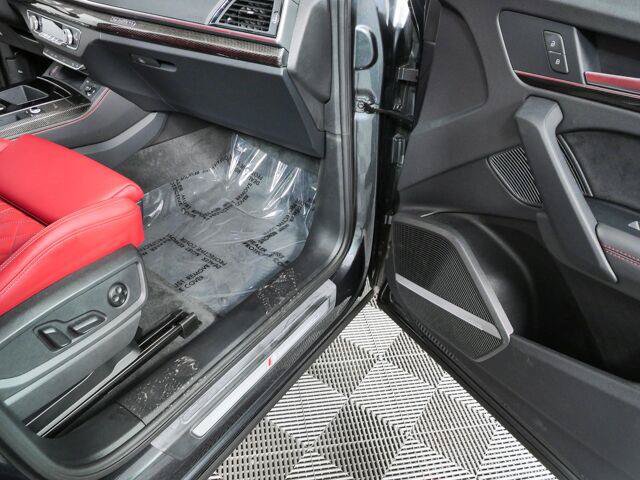 Used 2024 Audi SQ5 Premium Plus AWD/4WD image 27