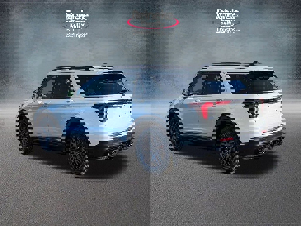 New 2026 Ford Explorer ST w/ Sun And Sound Package image 8