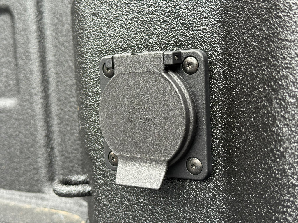 Used 2024 GMC Sierra 1500 Denali w/ Denali Reserve Package image 10