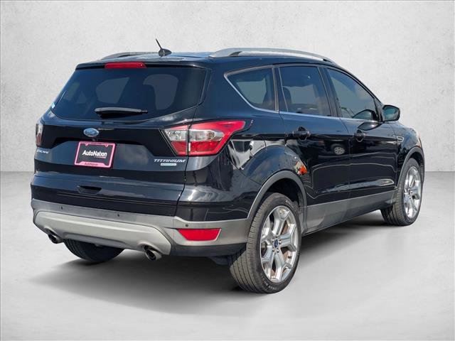 Used 2017 Ford Escape Titanium FWD image 5