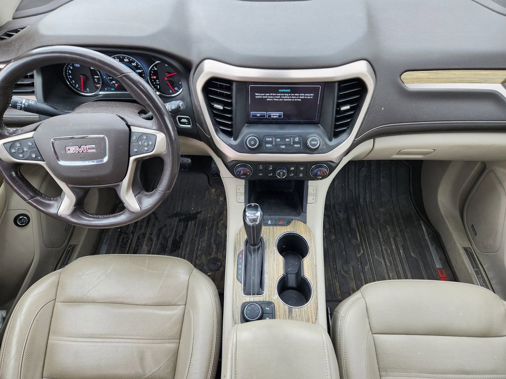 Used 2019 GMC Acadia Denali w/ Technology Package AWD/4WD image 15