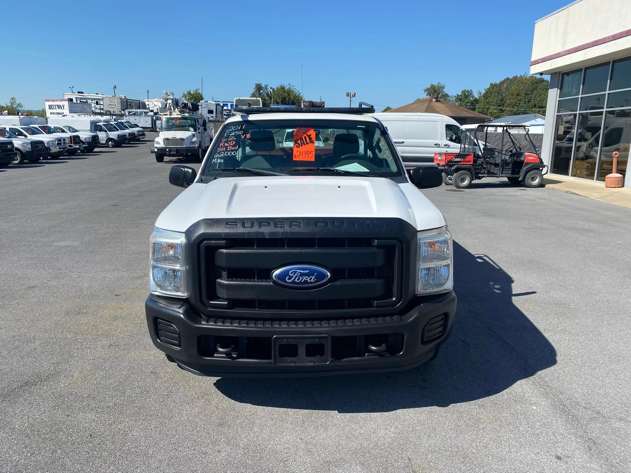 Used 2011 Ford F250 XL RWD image 2
