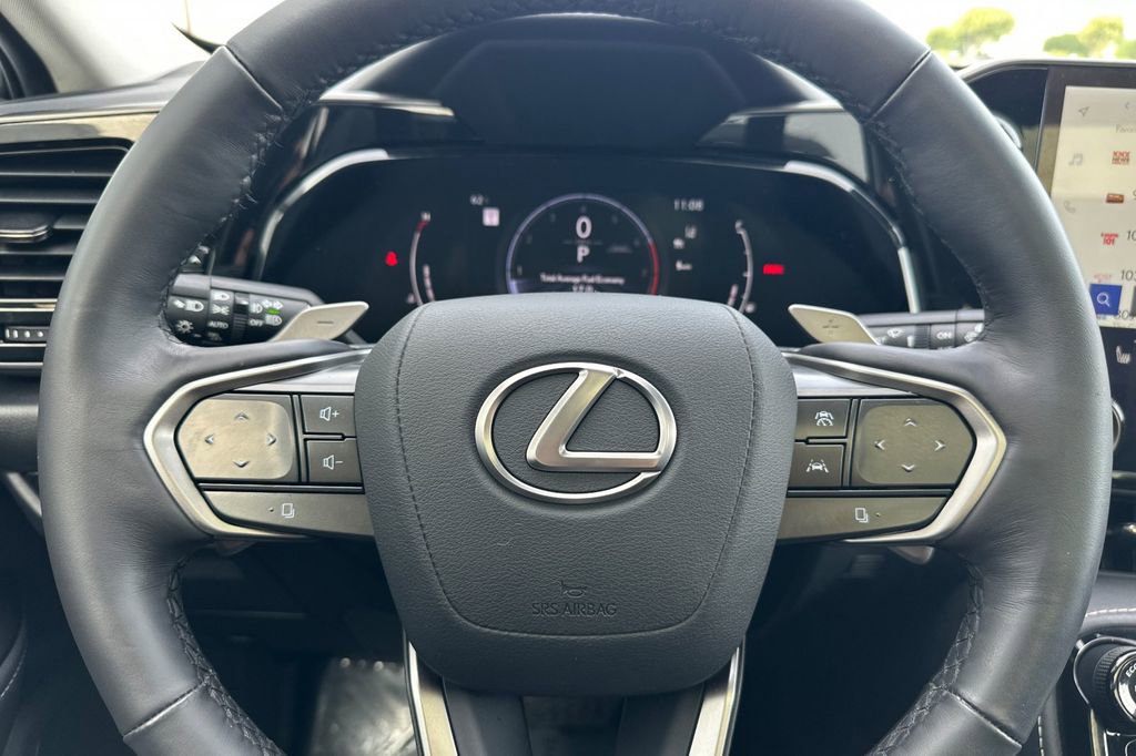 Used 2025 Lexus NX 350 AWD w/ Luxury Package image 23