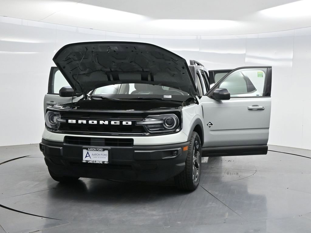 Used 2022 Ford Bronco Sport Outer Banks w/ Tech Package AWD/4WD image 41
