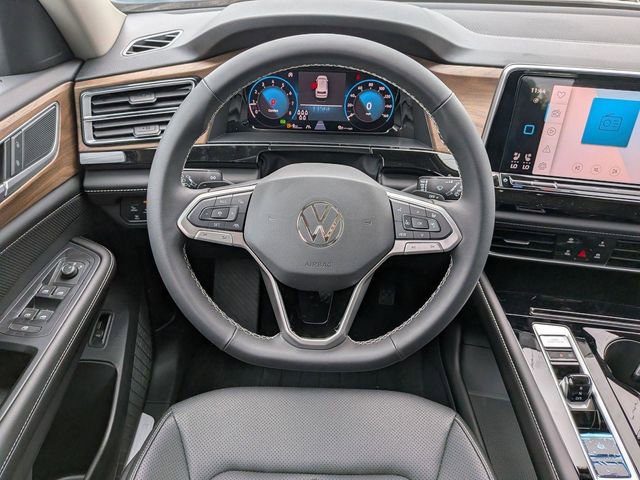 New 2026 Volkswagen Atlas SE FWD image 18