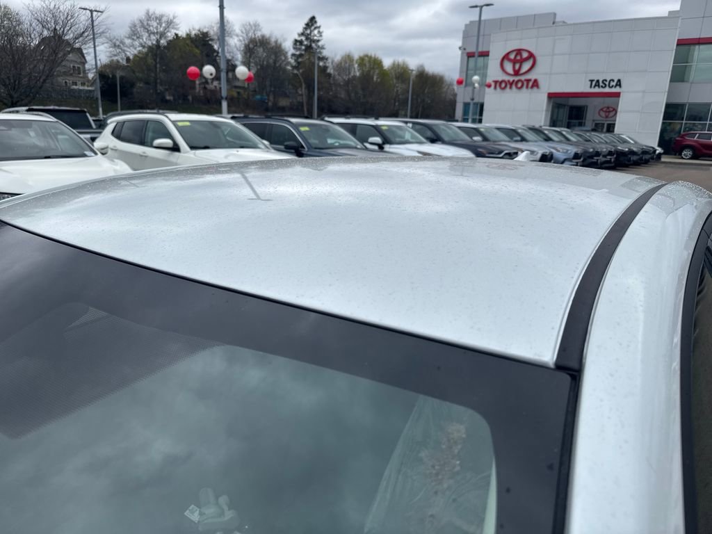 New 2026 Toyota Corolla LE FWD image 15