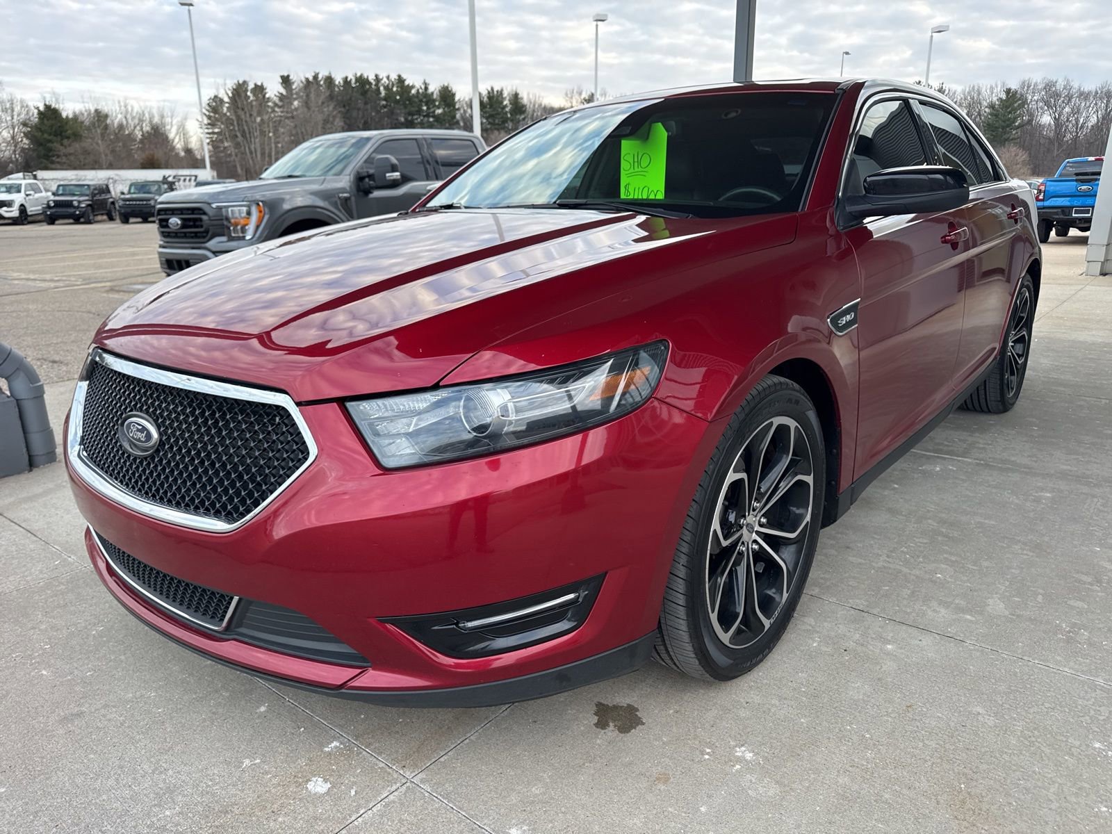 Used 2016 Ford Taurus SHO w/ Equipment Group 401A image 2