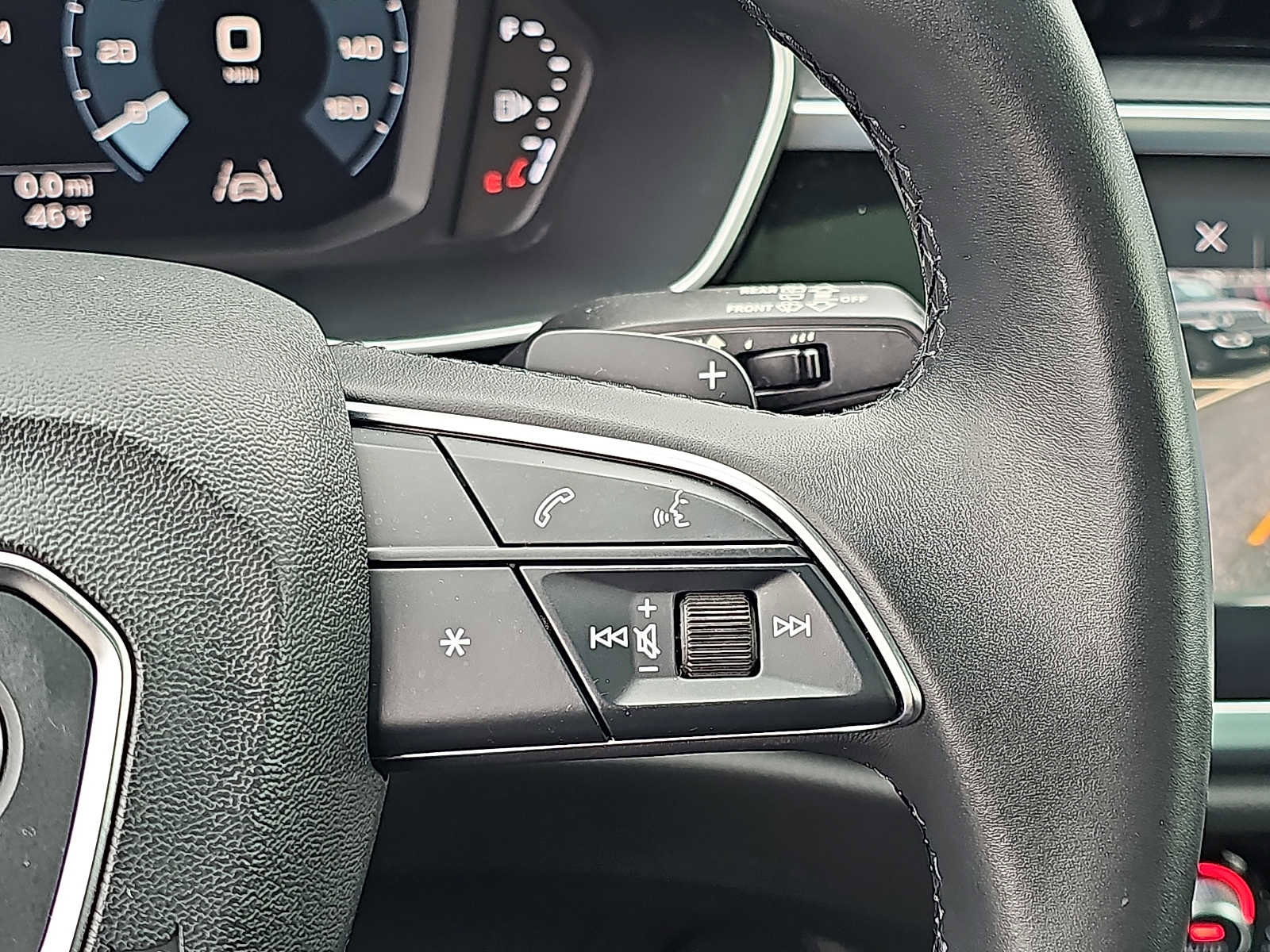 Used 2021 Audi Q3 2.0T Premium image 23