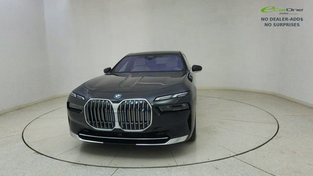 Used 2023 BMW i7 xDrive60 AWD/4WD image 72