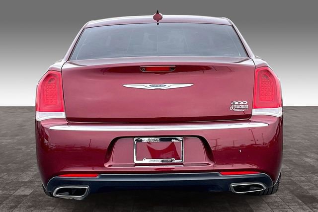Used 2023 Chrysler 300 Touring image 4