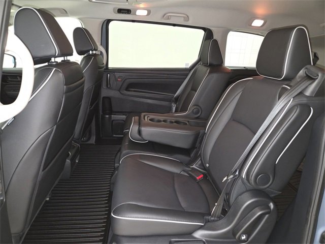 Used 2025 Honda Odyssey Touring image 18