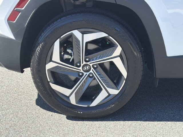 Certified 2024 Hyundai Tucson SEL w/ Convenience Package FWD image 20