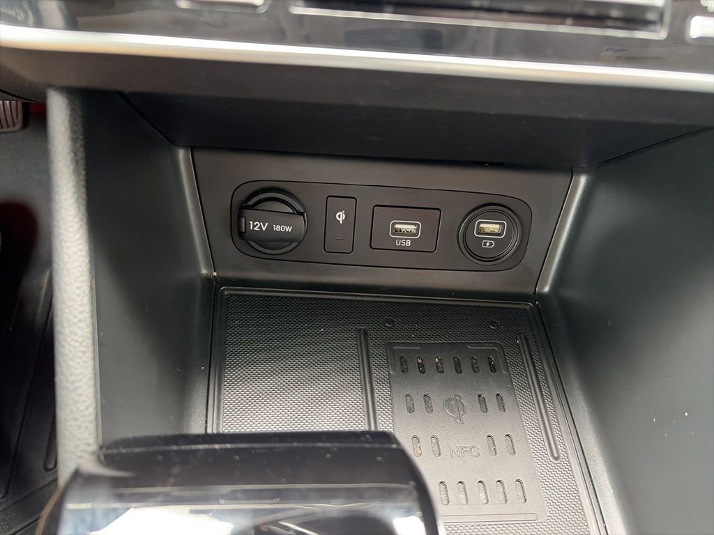 Used 2022 Hyundai Sonata Limited image 16